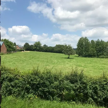 Pause Nature De Groupe Avec Piscine, Spas, Sauna Avec 8 Et 8 Salles De Bain, Grande Cuisine Et Grande Salle De Vie بيت للعطل Sorbais