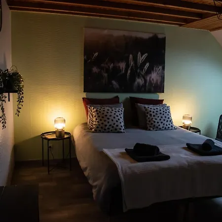 Holiday home Pause Nature Sorbais: De Groupe With Pool, Spa, And 8 En-suite