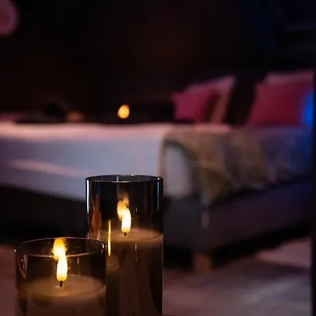 Pause Nature De Groupe Avec Piscine, Spas, Sauna Avec 8 Et 8 Salles De Bain, Grande Cuisine Et Grande Salle De Vie * Sorbais